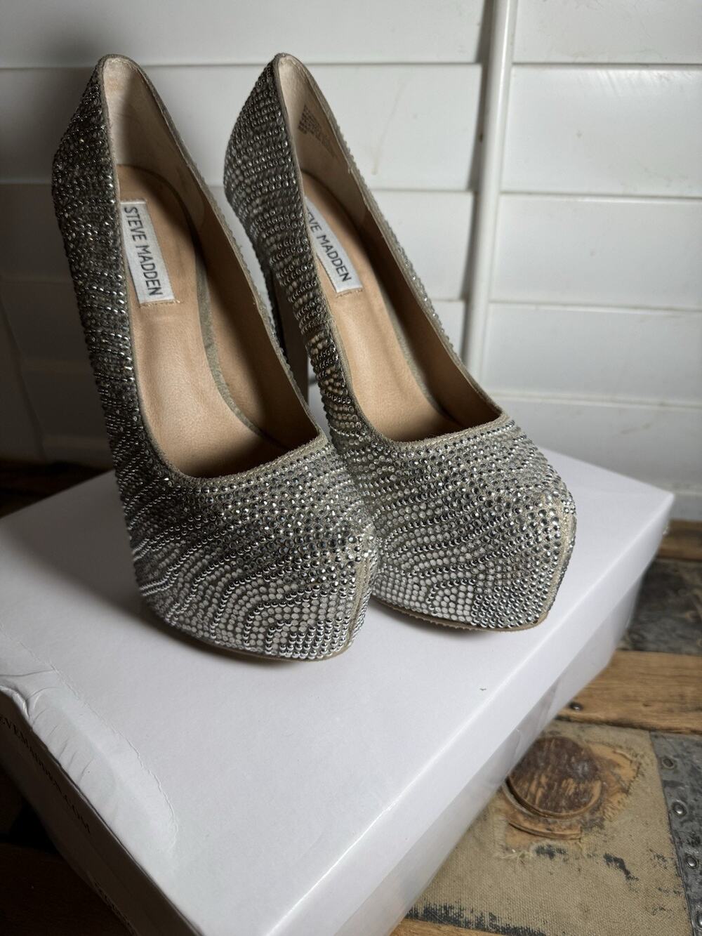 Steve Madden Rhinestone Platform Stiletto Slip On Pewter Closed Toe 7.5